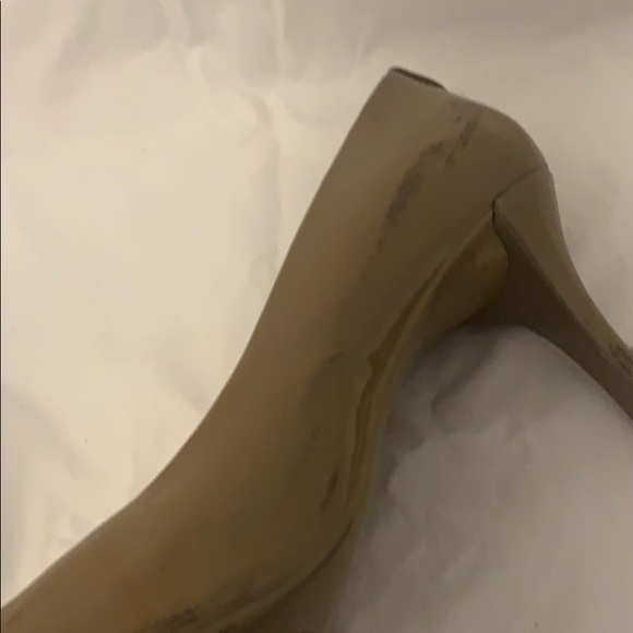 Michael Kors Jenna Flex Pump - Picture 4 of 6